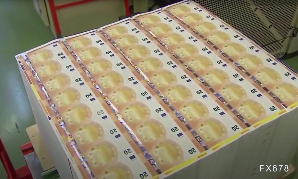 美欧惊天贸易协定达成！15%关税+6000亿投资，全球经济迎来新转机？金价一度低开15美元(图1)